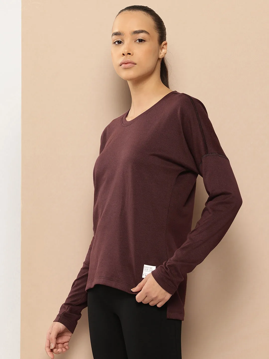 Alcis Women Drop-Shoulder Sleeves T-shirt
