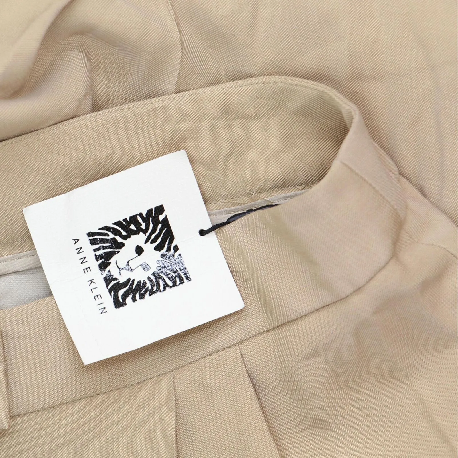 Anne Klein Suit Separate Professional Dress Pants 10842473 Light Coffee Brown 10