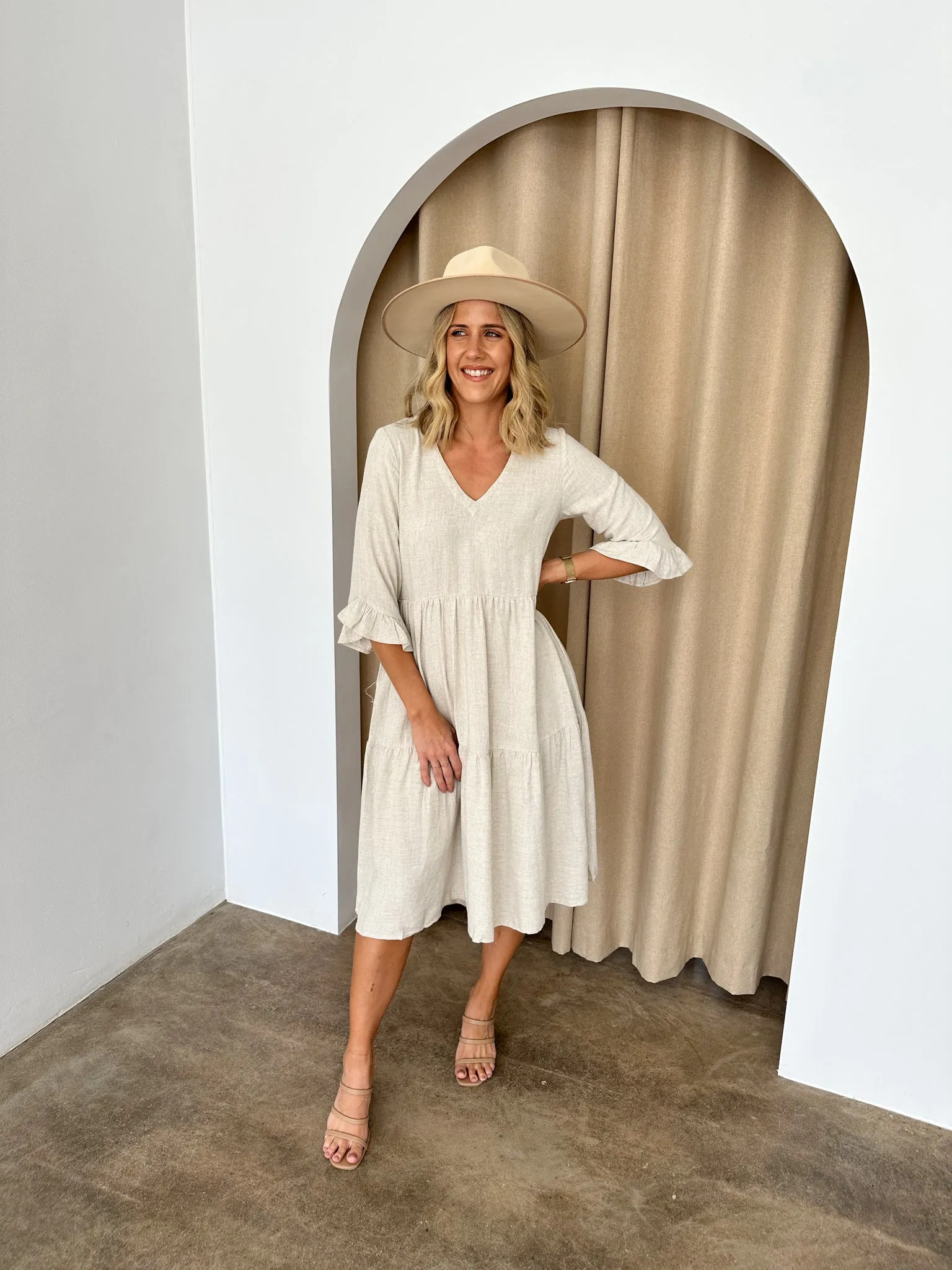 Bailey Midi Dress -Beige