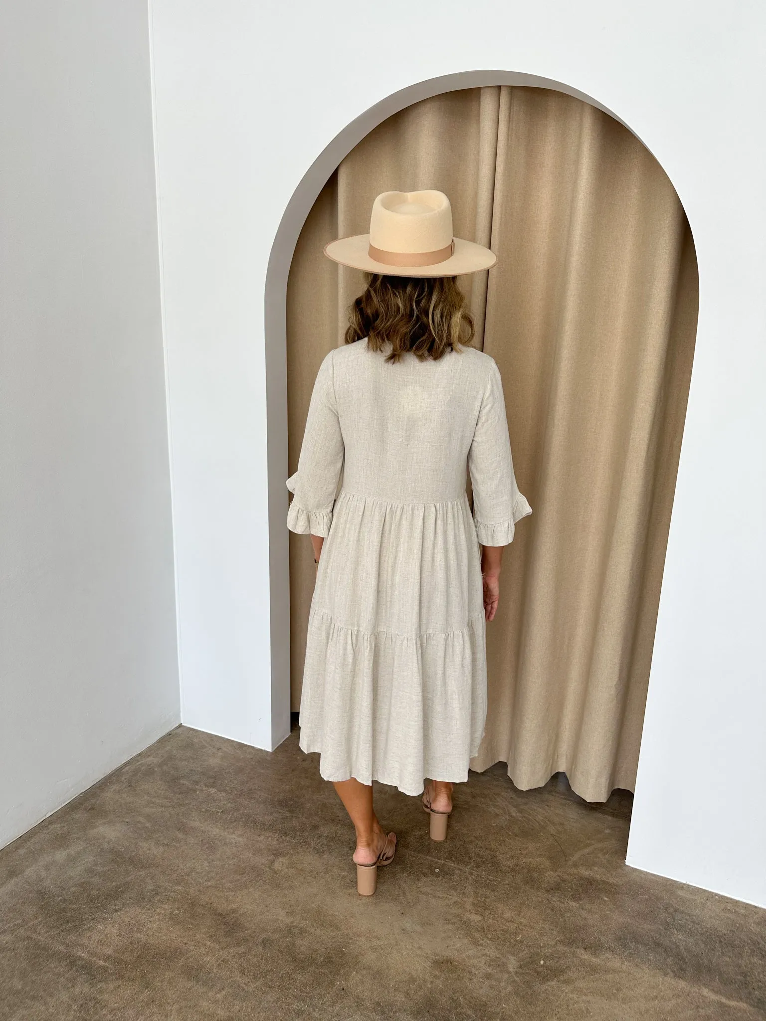 Bailey Midi Dress -Beige