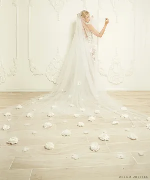 Cathedral Bridal Veil With Flowers (#Tahlia)