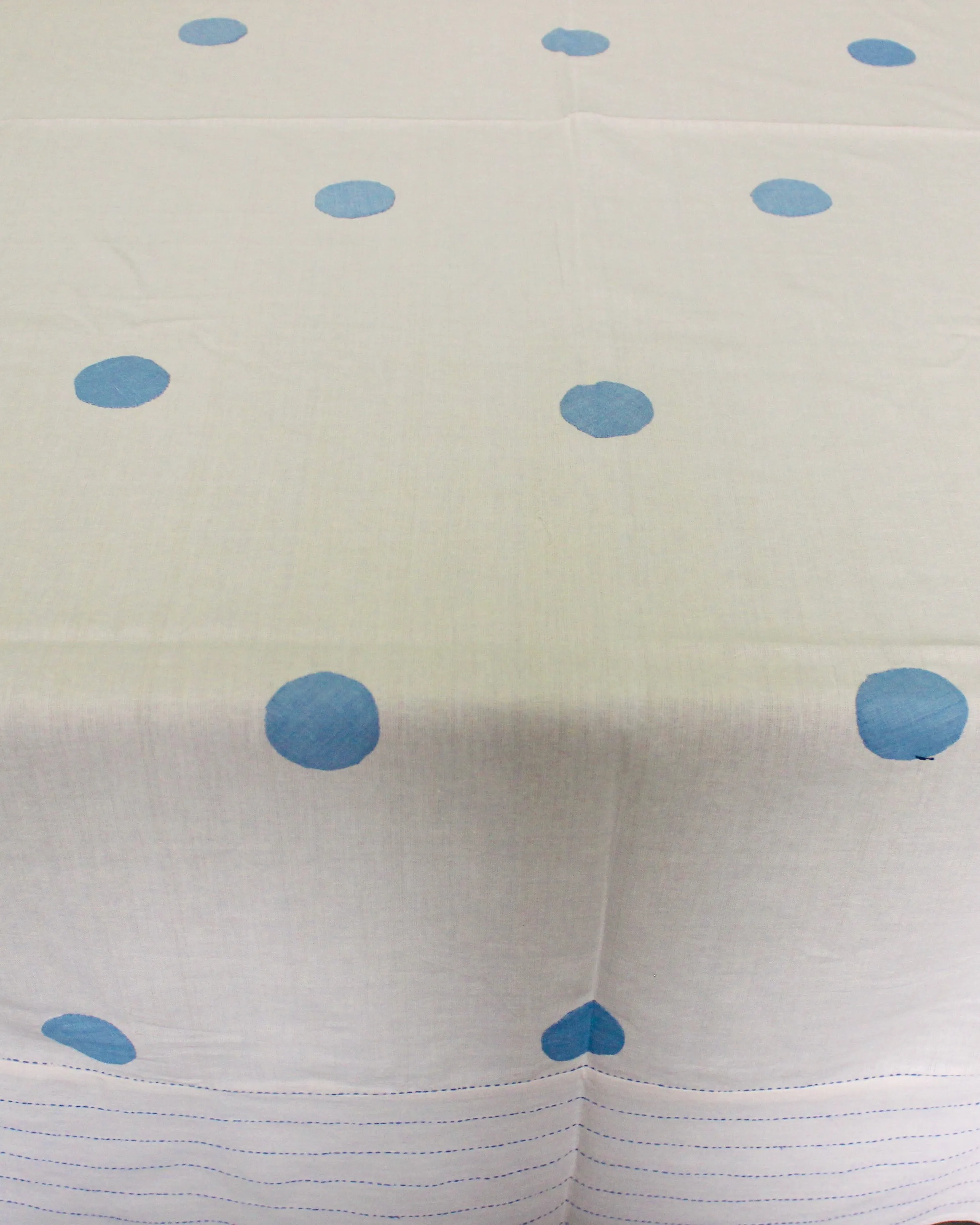 Circle Charm Embroidered Tablecloth