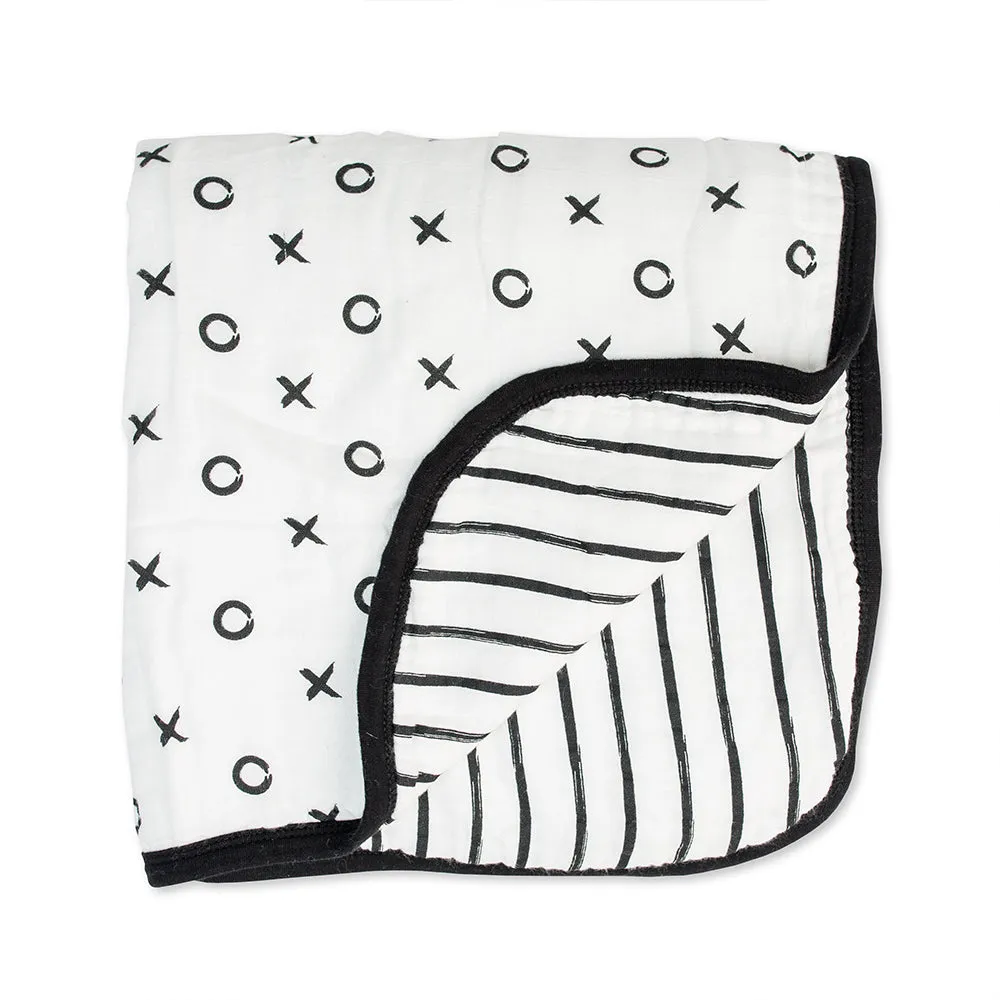 Deluxe Muslin Quilt - XO