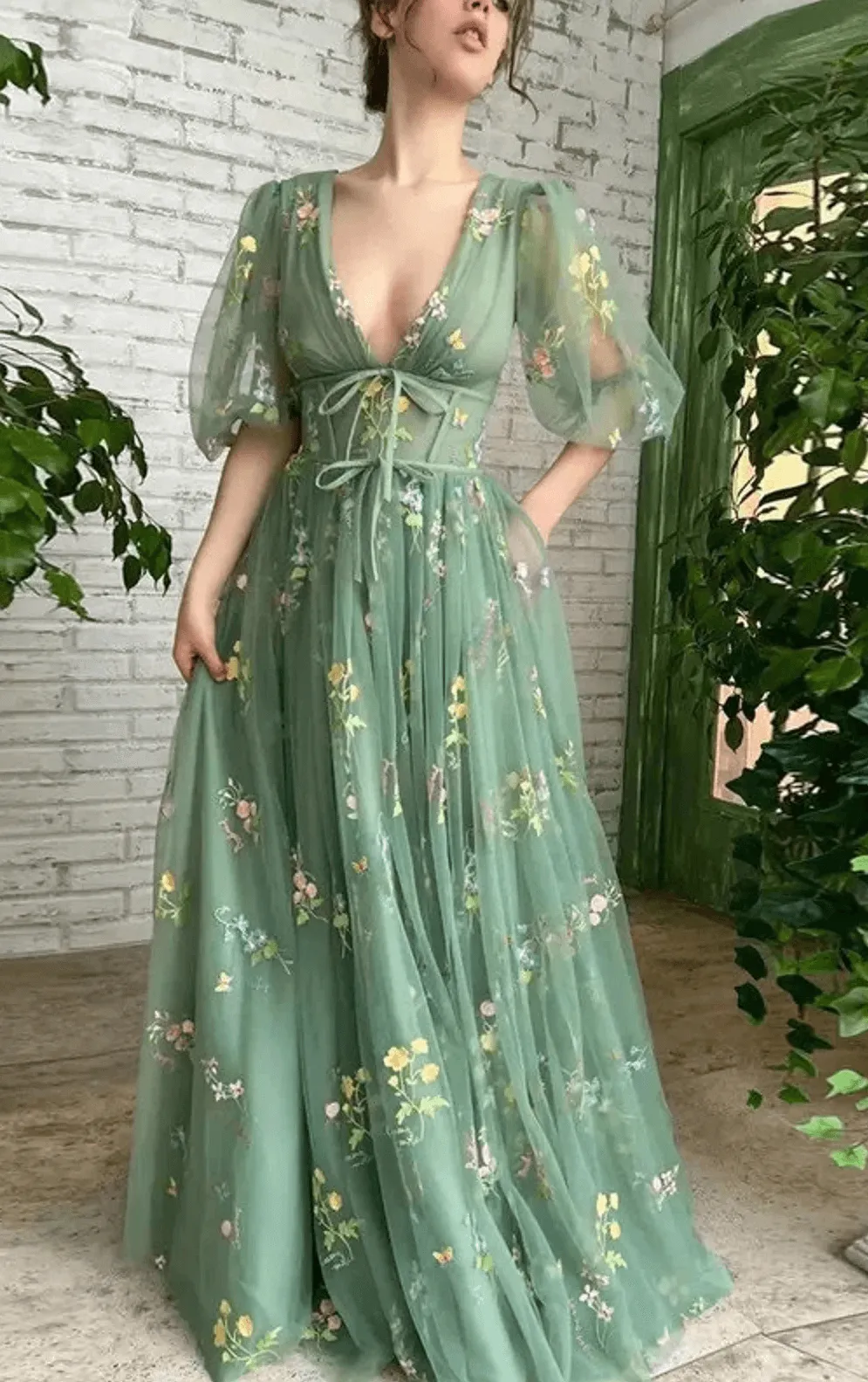 Embroidered Sage Green Prom Dresses Tulle Mesh Half Sleeves Flower Mexi Dress