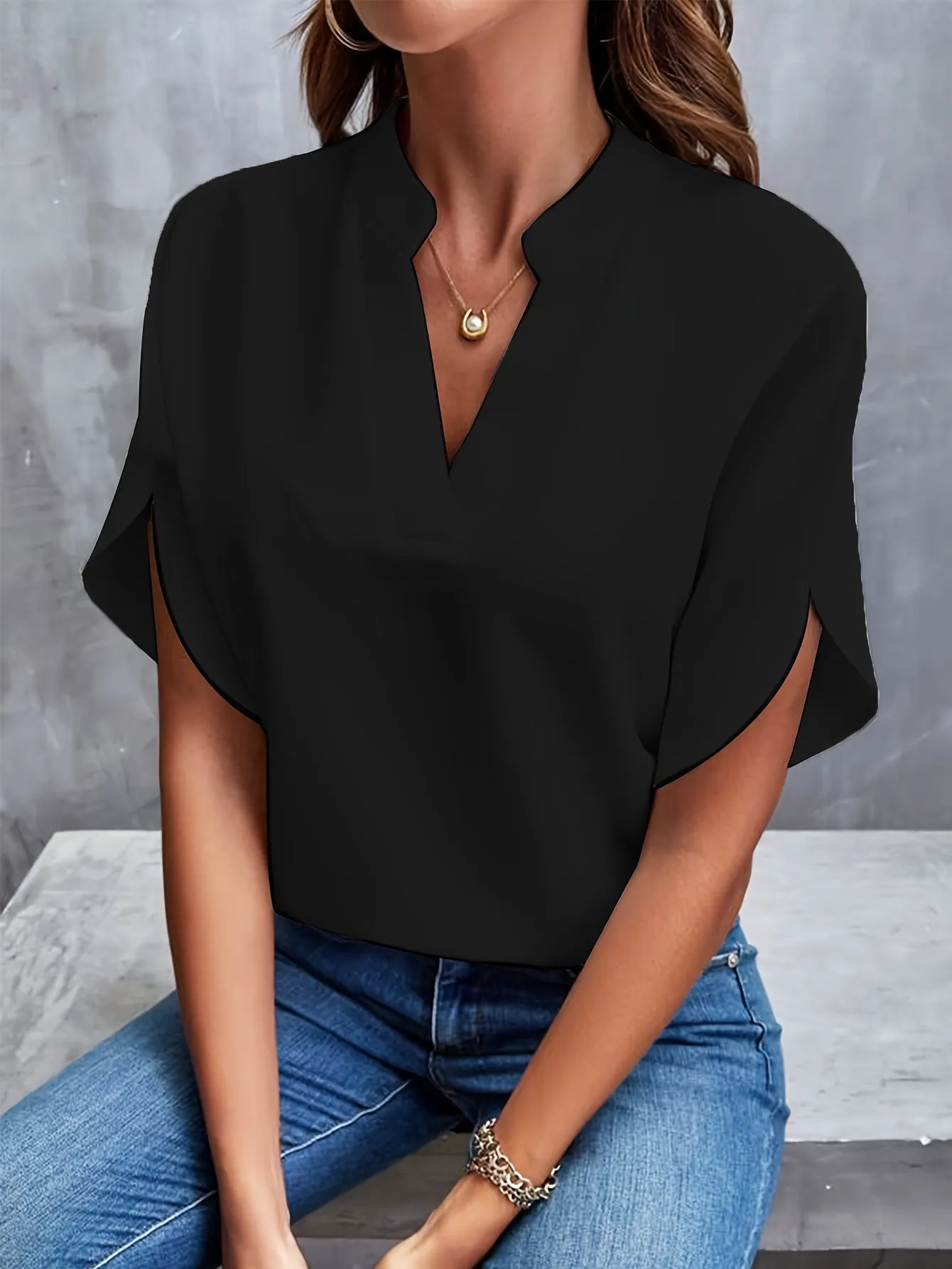 Flor® | Elegant, lightweight blouse for women
