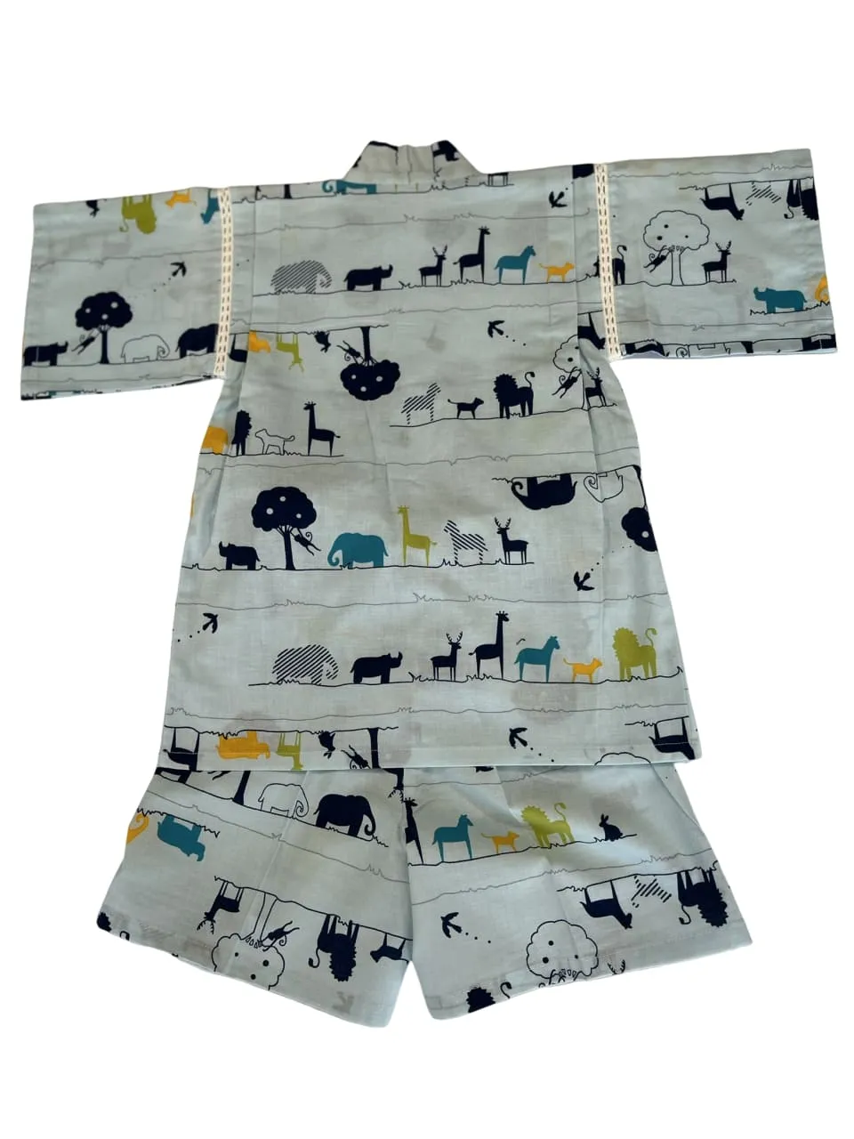 Japanese JINBEI Toddler Size 5T-6T /  Lovely "Animals" Light blue