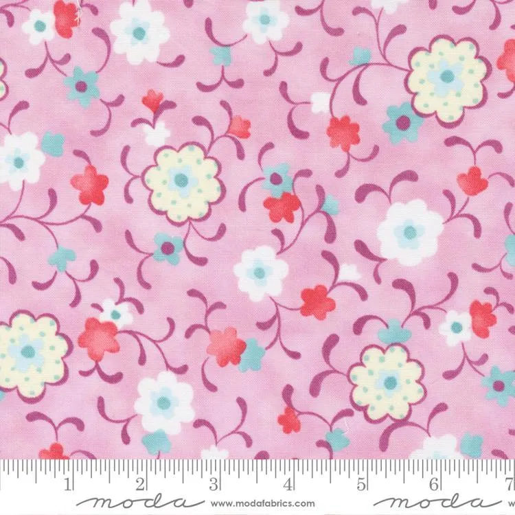 Jolie by Moda Fabrics LITTLE DARLING/LILAC