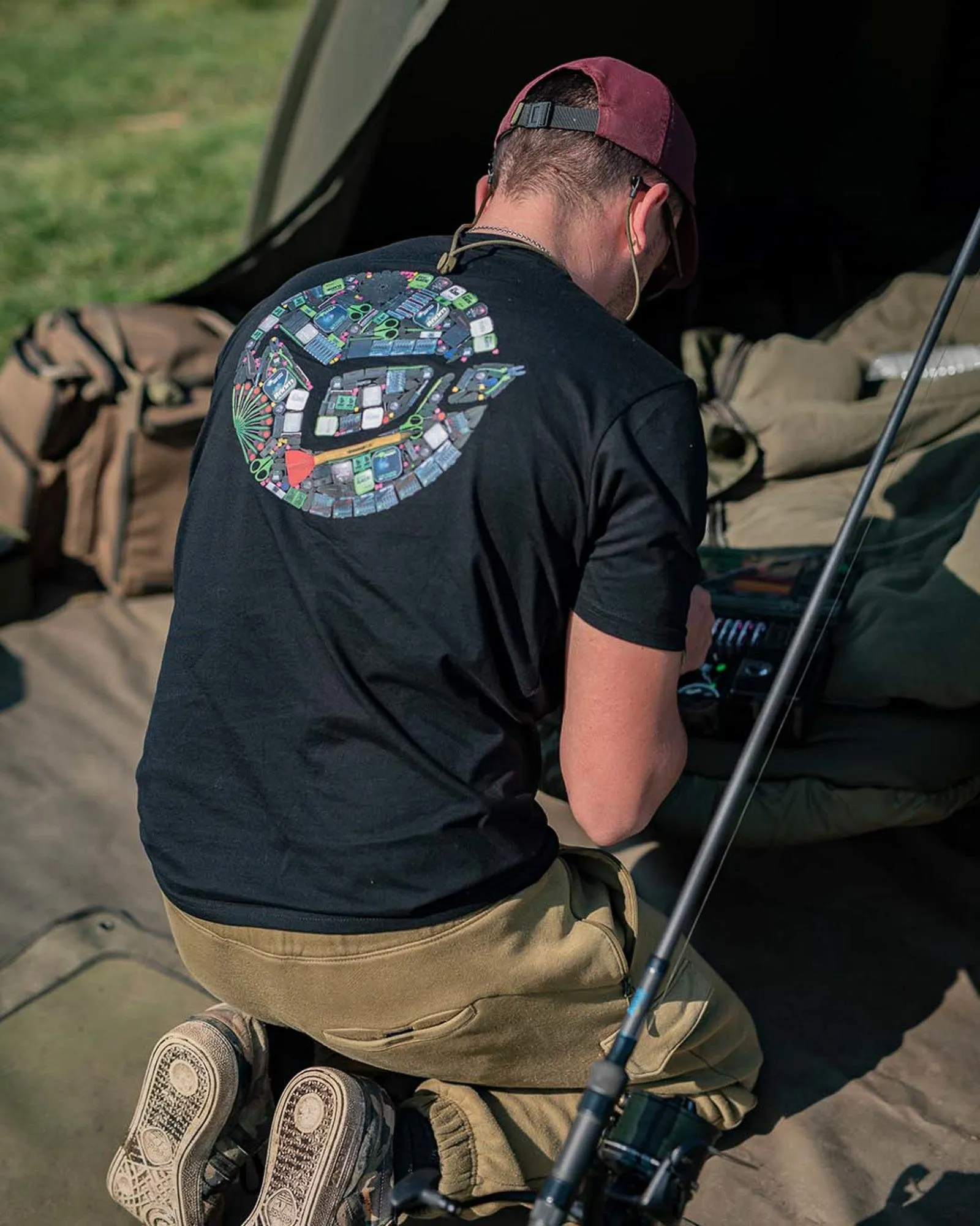 Korda Tackle Tee Shirt Black