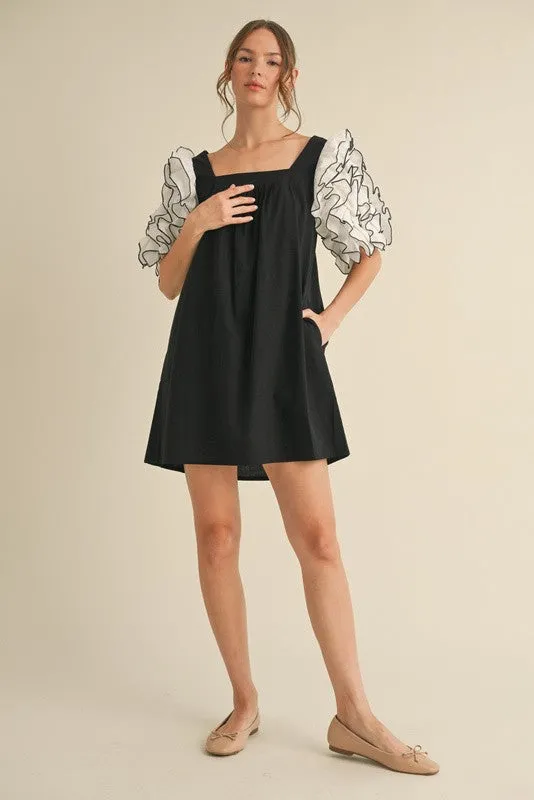 Large Ruffle Puffed Short Sleeves Dress