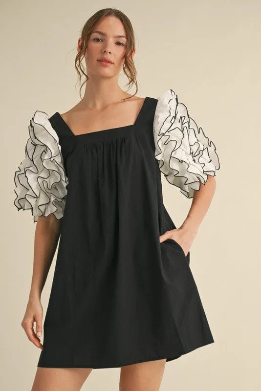 Large Ruffle Puffed Short Sleeves Dress