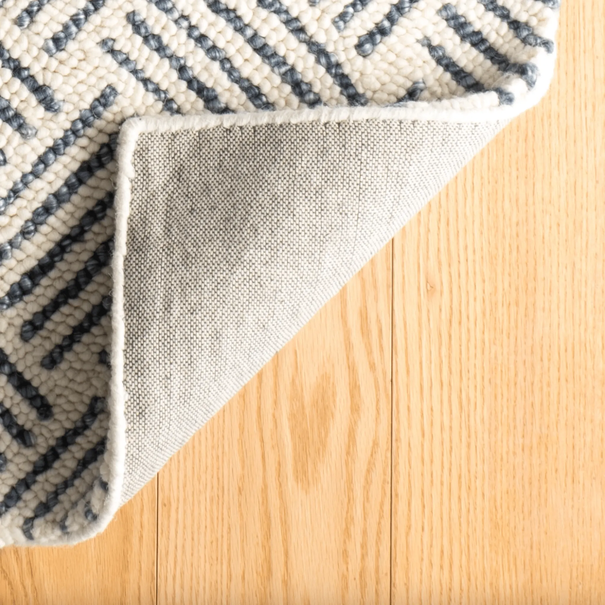 Layers Hand Hooked Wool Rug - Indigo