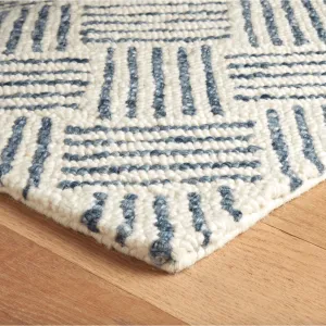 Layers Hand Hooked Wool Rug - Indigo