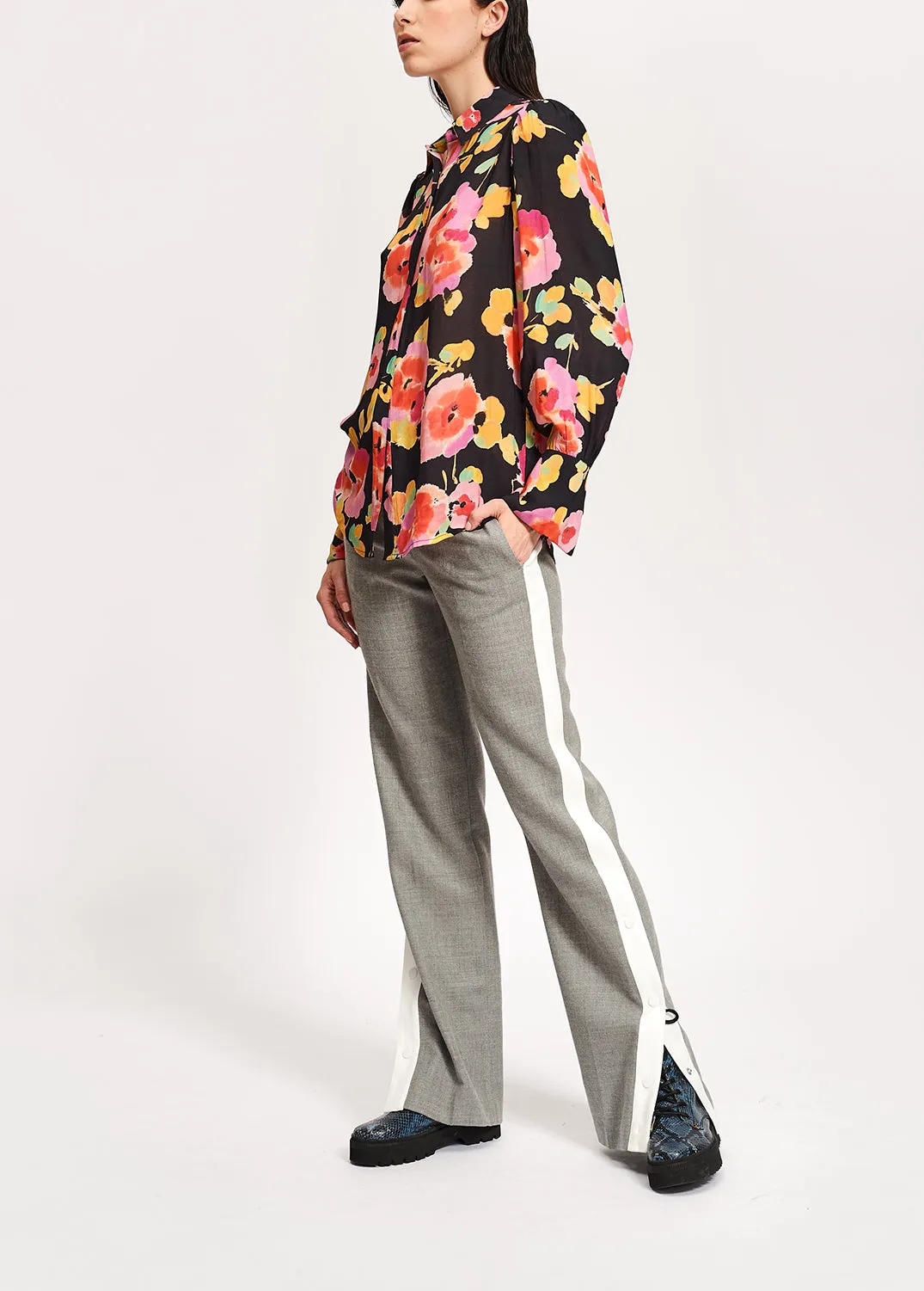 Light grey wool-blend pants with contrasting stripe