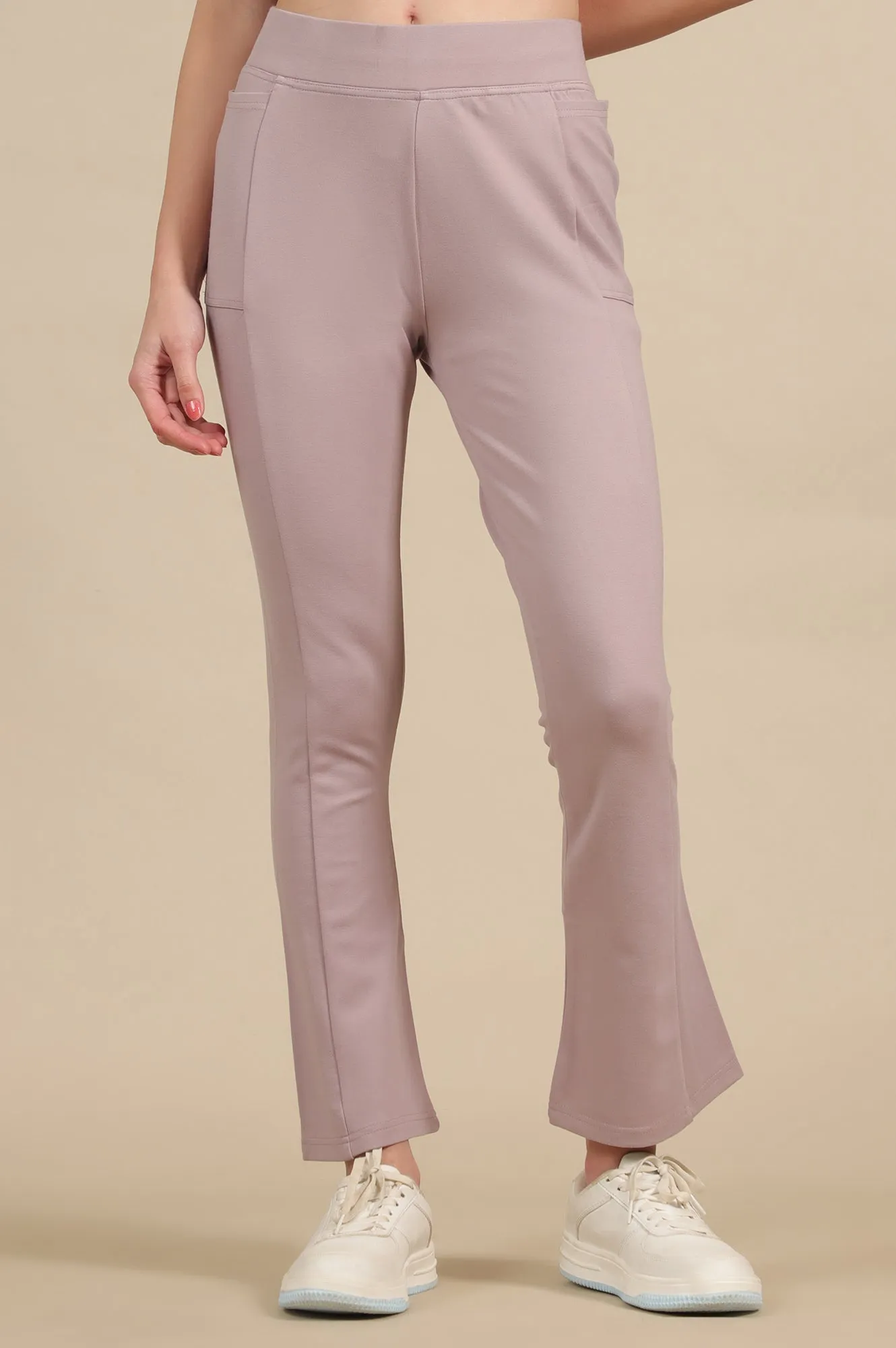 Light Purple Bootcut Yoga Pants with Side Pockets