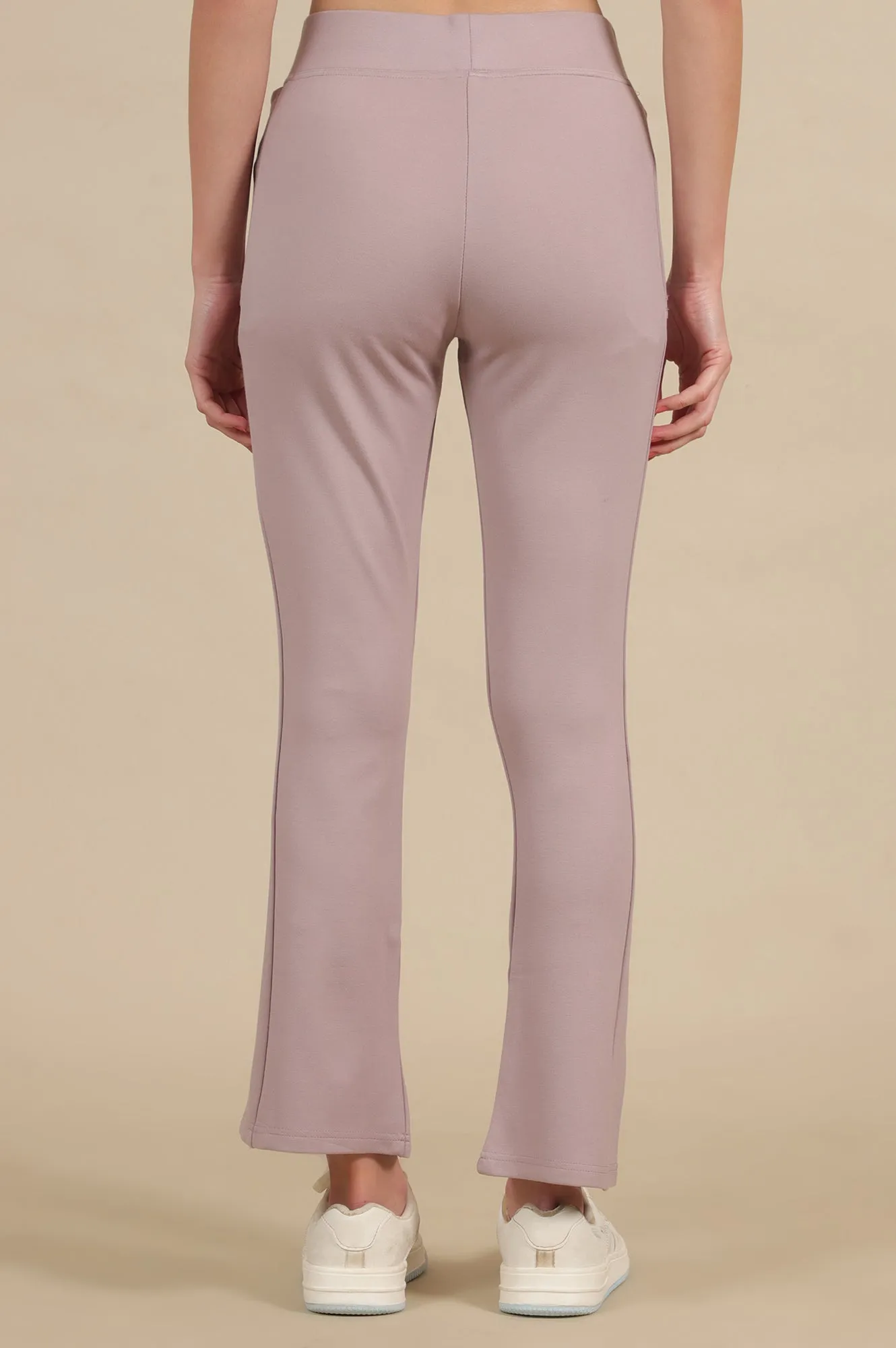 Light Purple Bootcut Yoga Pants with Side Pockets