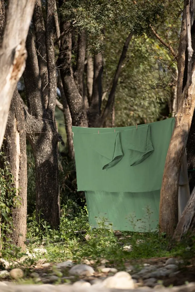 Linen Slumber Solid Sheet Sets-Retro Green