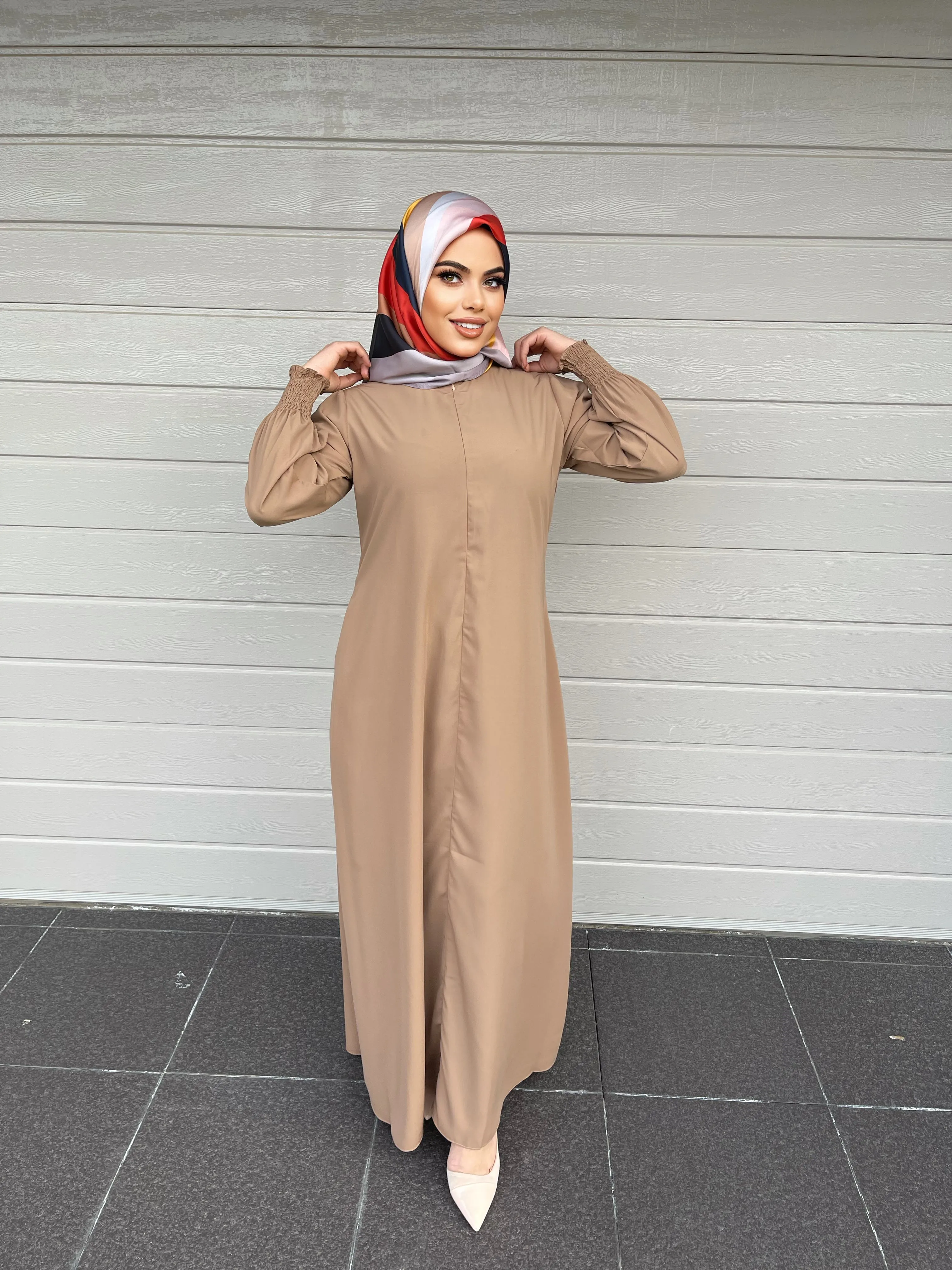 Merna Basic Abaya- Tan