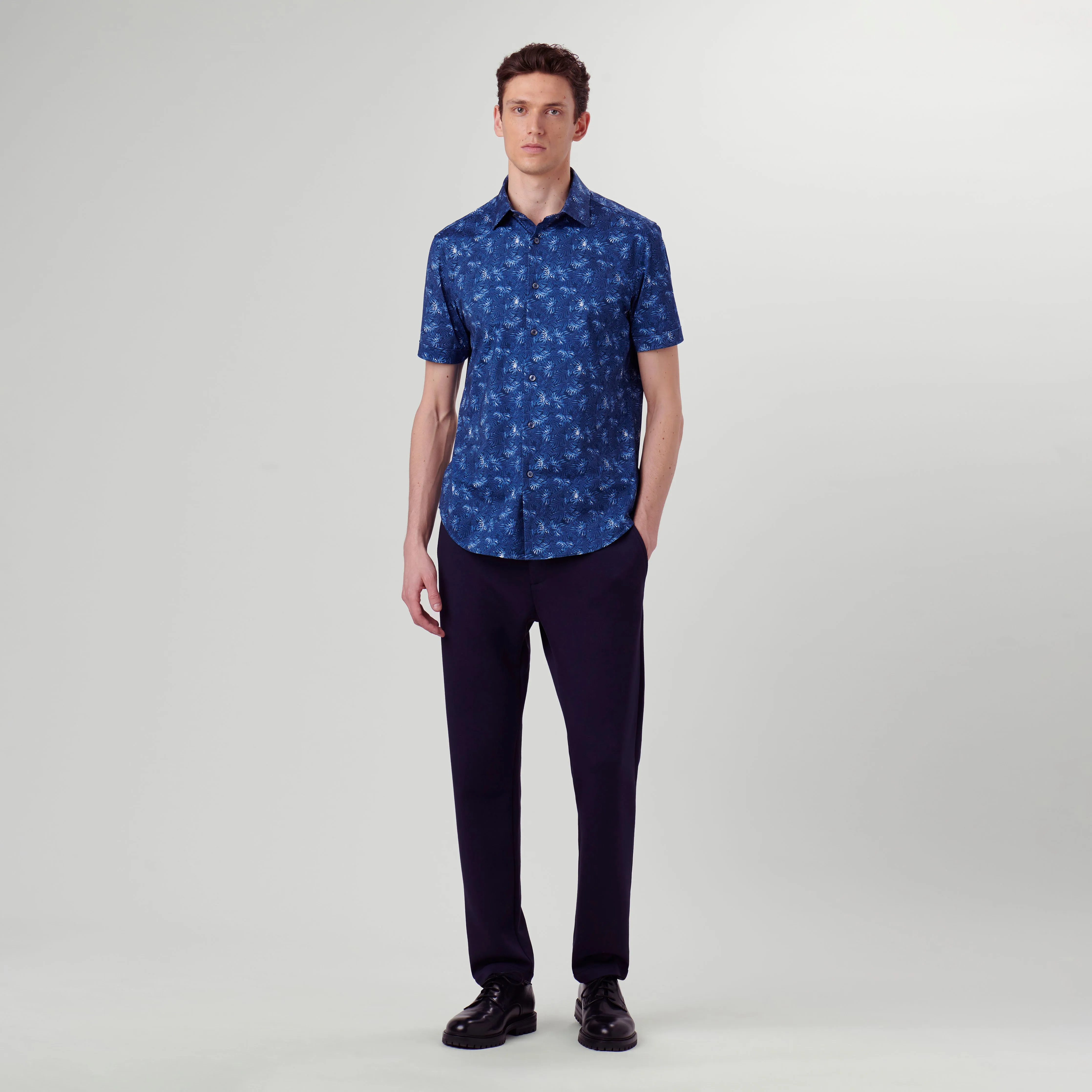 Miles Leaf Print OoohCotton Short Sleeve Shirt
