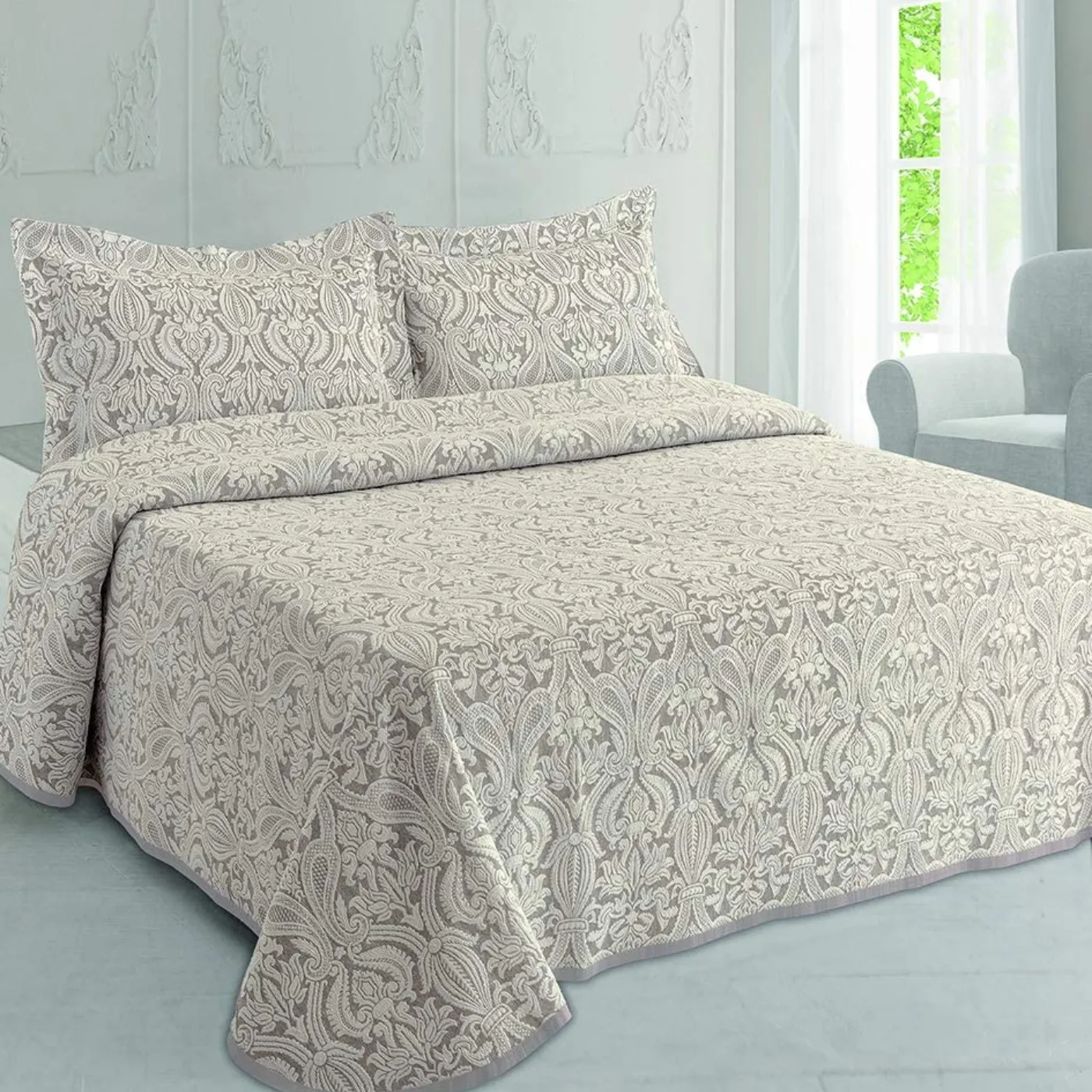 Moda De Casa Bella Bedspread