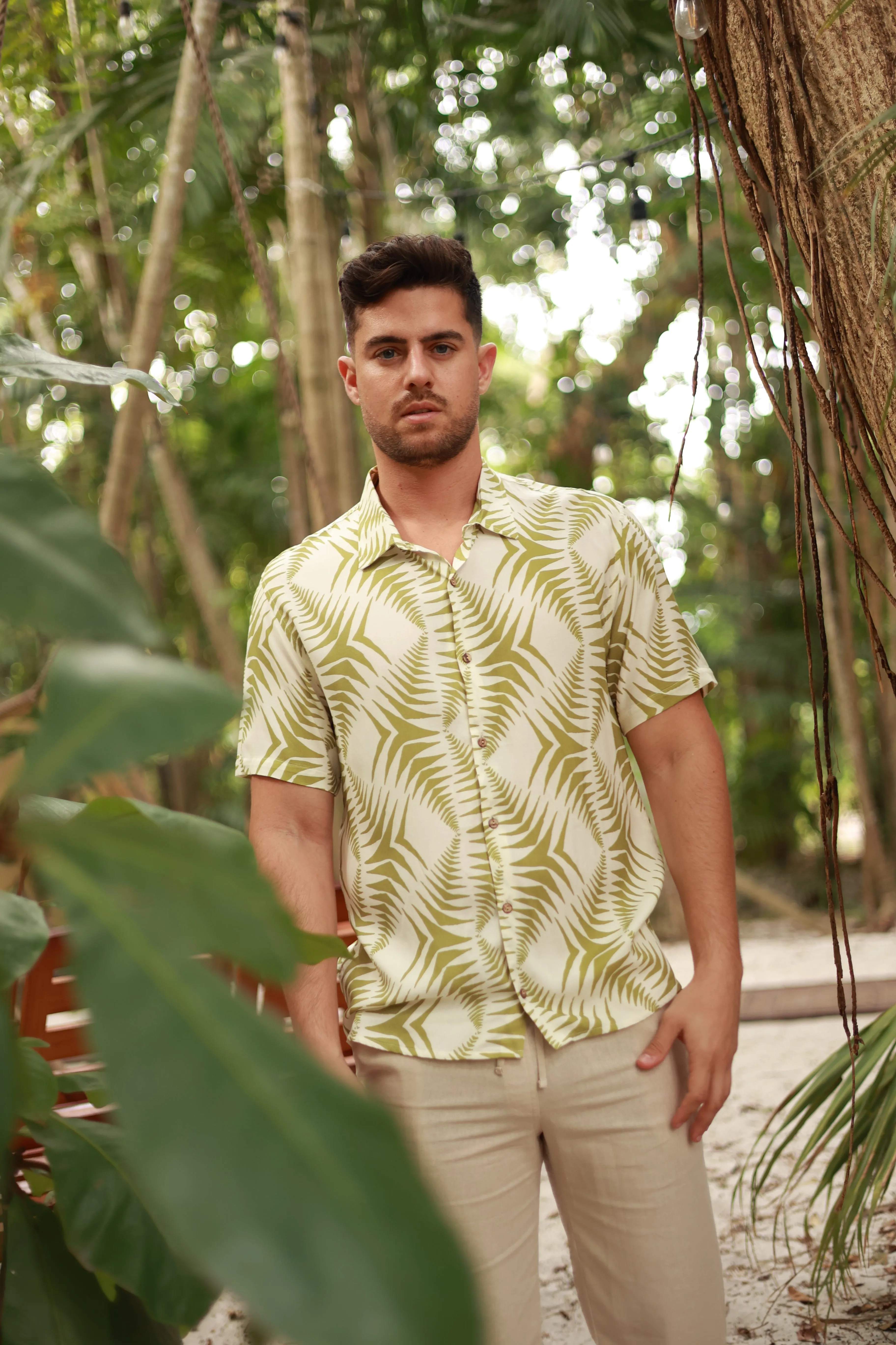 OLIVE MENS BUTTON DOWN PRINTED VISCOSE SHORT SLEEVE SHIRTS