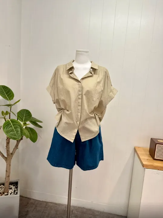 Pleated Over Fit Short Sleeve Shirts