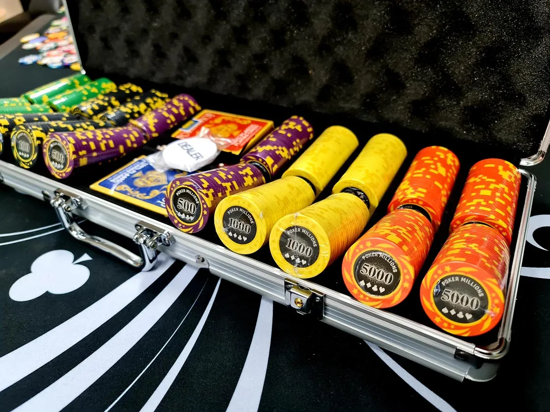 POKER MILLIONS 500pce Poker Chip Set 14g w/ Case