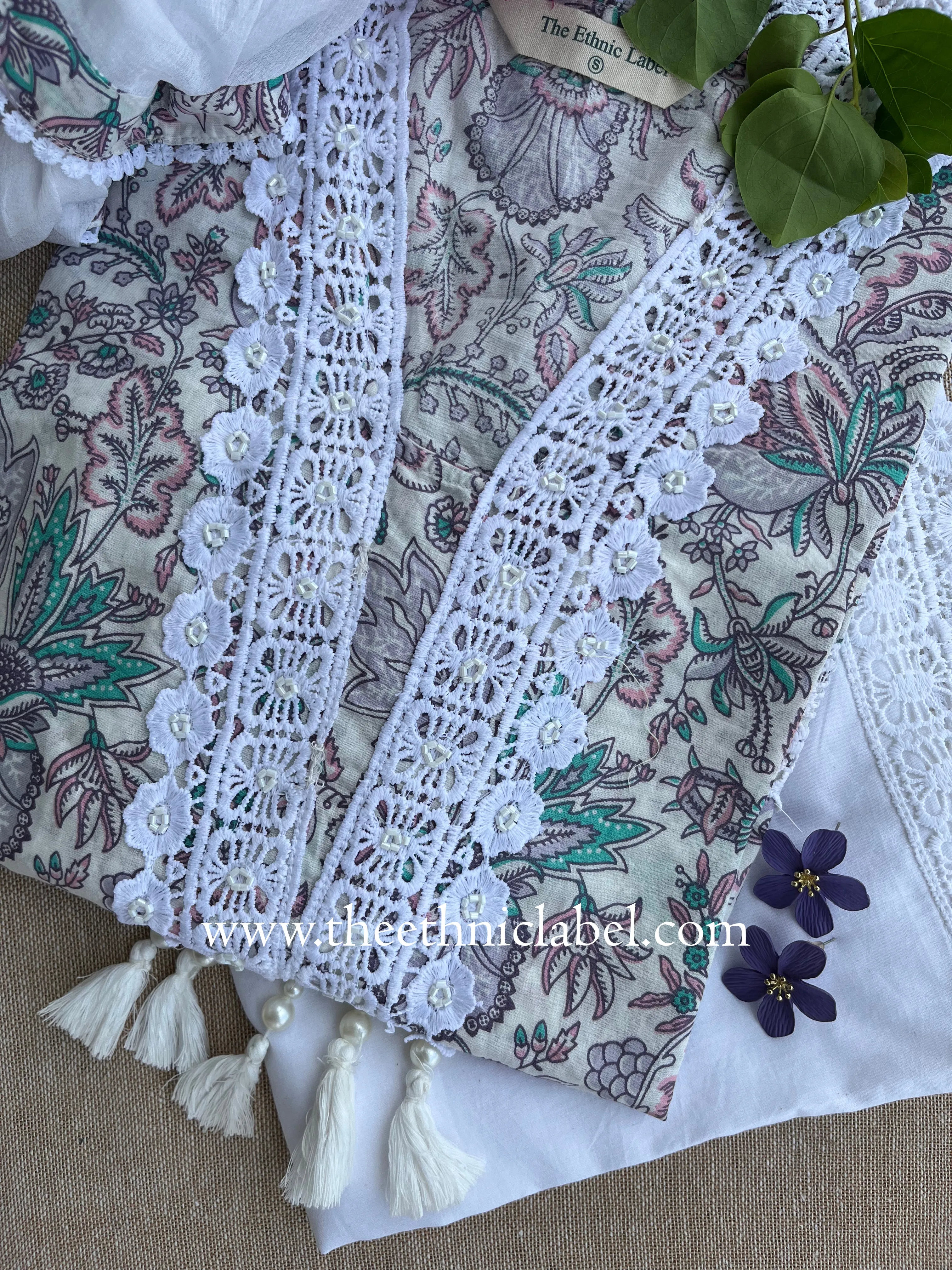 "Jiva' Laced Cotton Kurta Set(3pc)