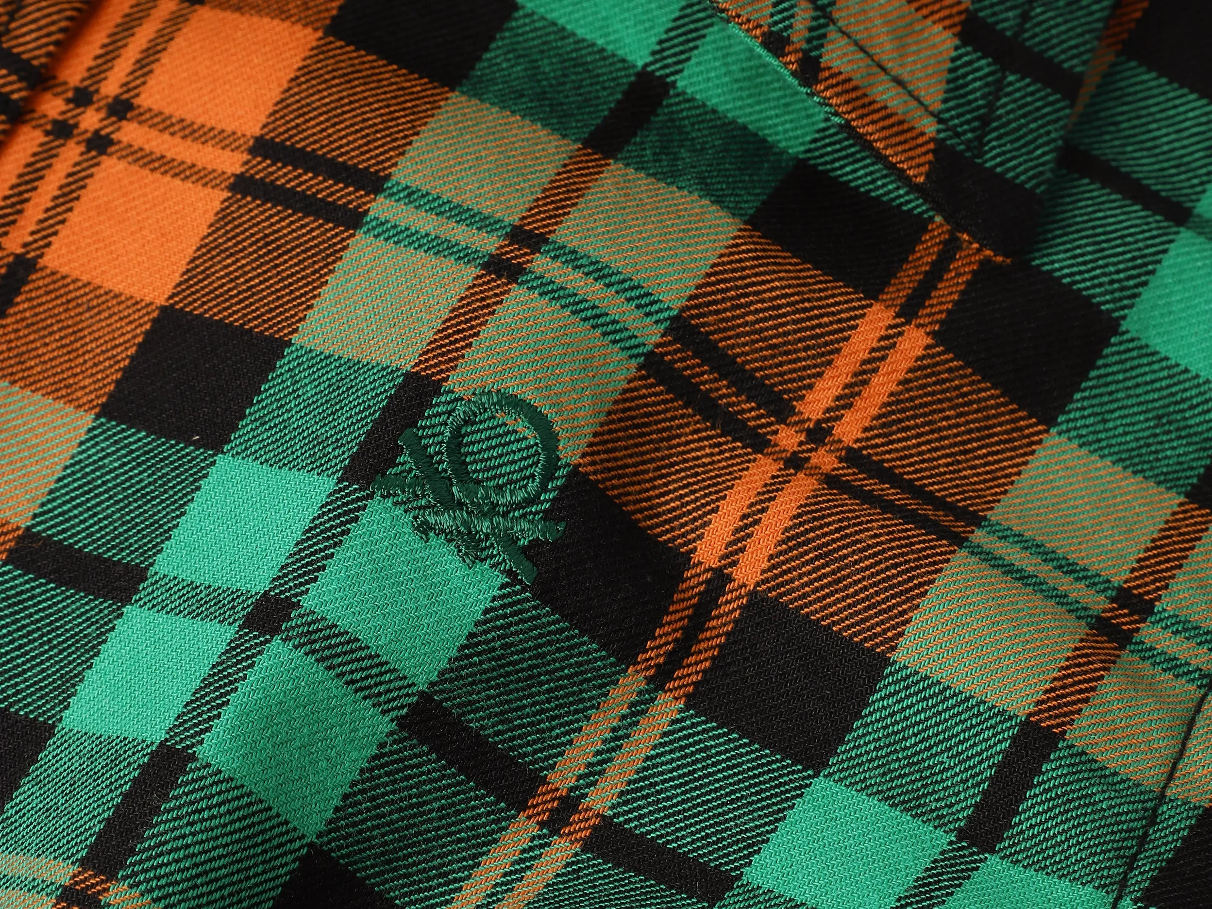 Regular Fit Spread Collar Checkered Shirts