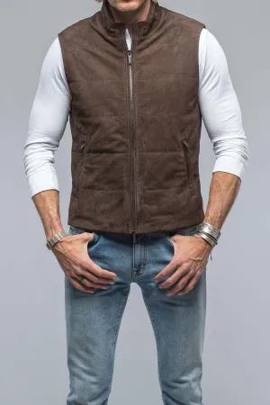Rye Suede Vest In Chocolate