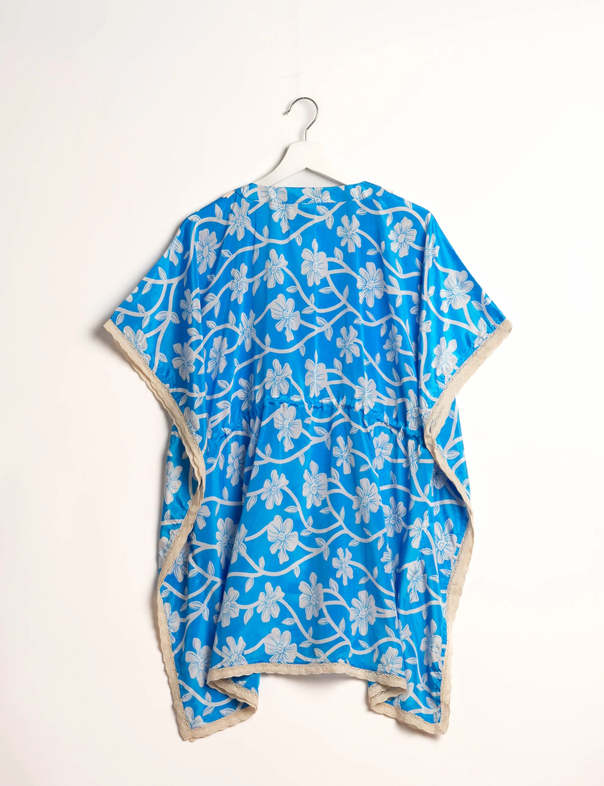 SHORT KAFTAN WITH LACE