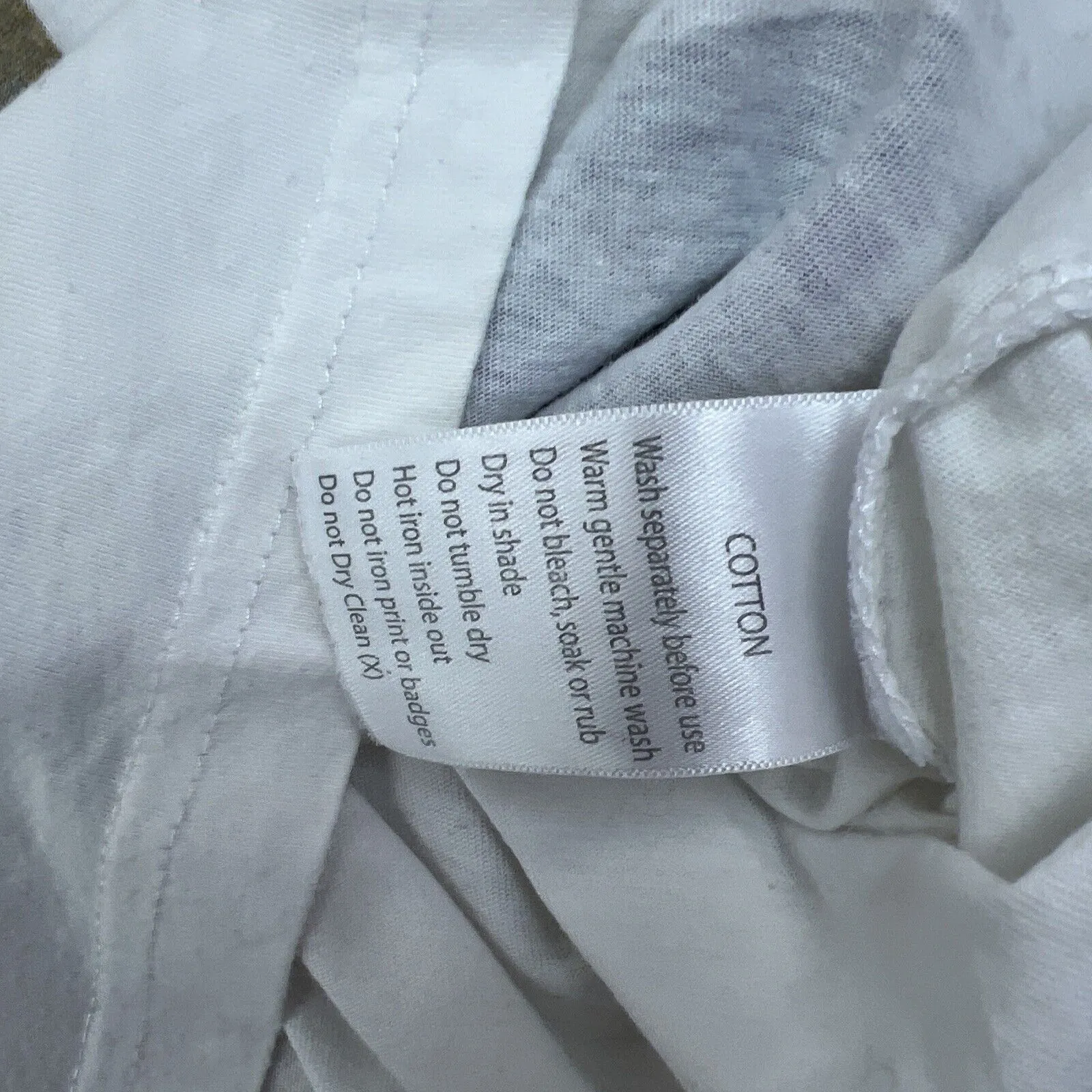 Silent Theory, Uniqlo & Covington Mens T-Shirt Bundle Size Small (3 T-Shirts)