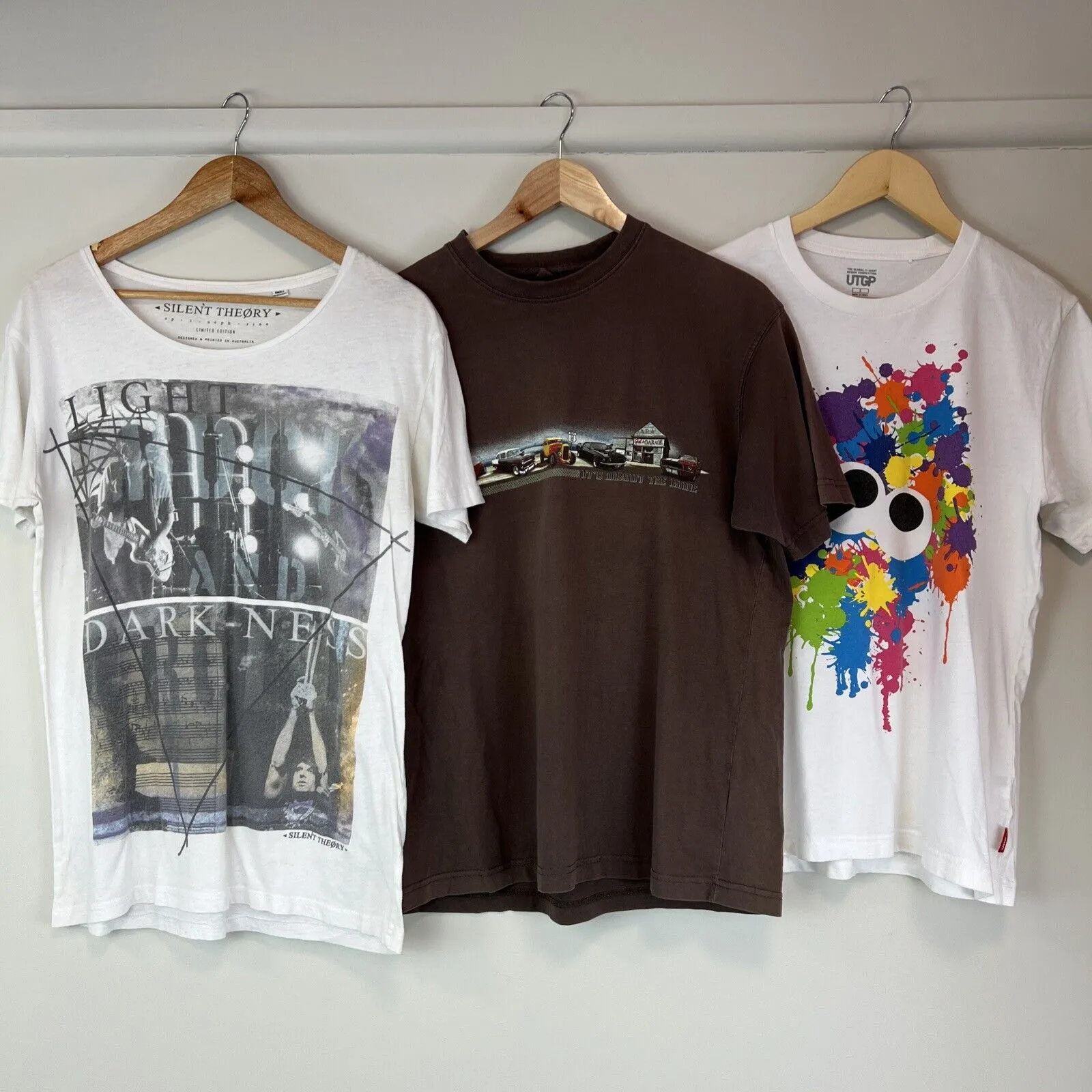Silent Theory, Uniqlo & Covington Mens T-Shirt Bundle Size Small (3 T-Shirts)