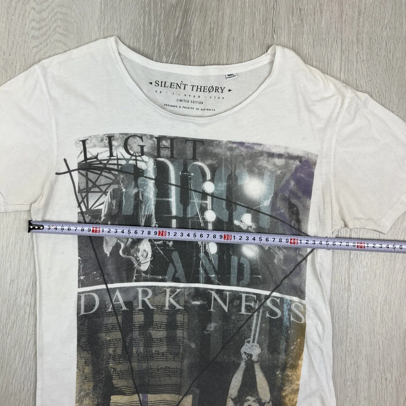 Silent Theory, Uniqlo & Covington Mens T-Shirt Bundle Size Small (3 T-Shirts)