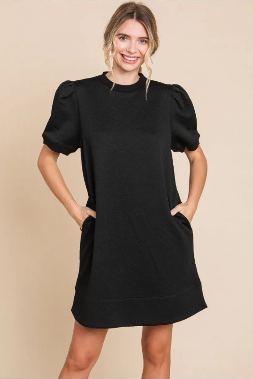 Textured Dress W/U-Neck, Side Pockets