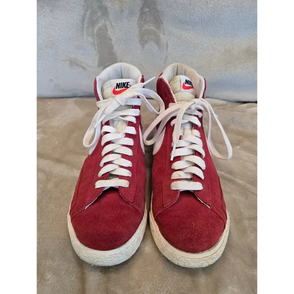 Unisex Red Nike Blazers youth 7
